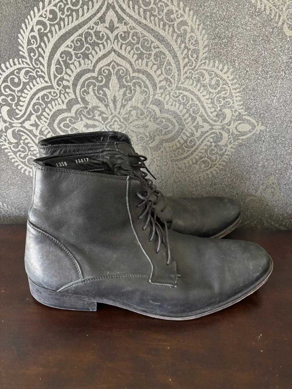 Aldo durable black secure